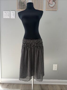 Max Studio Black and White Printed Smocked Midi Skirt